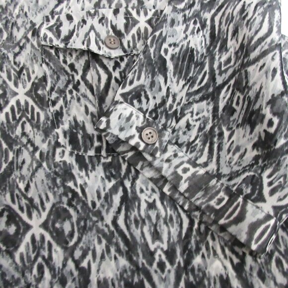 Vince Camuto Tura Tunic Top Sz Small Black White Blouse Short Sleeve Semi-Sheer - Picture 4 of 7